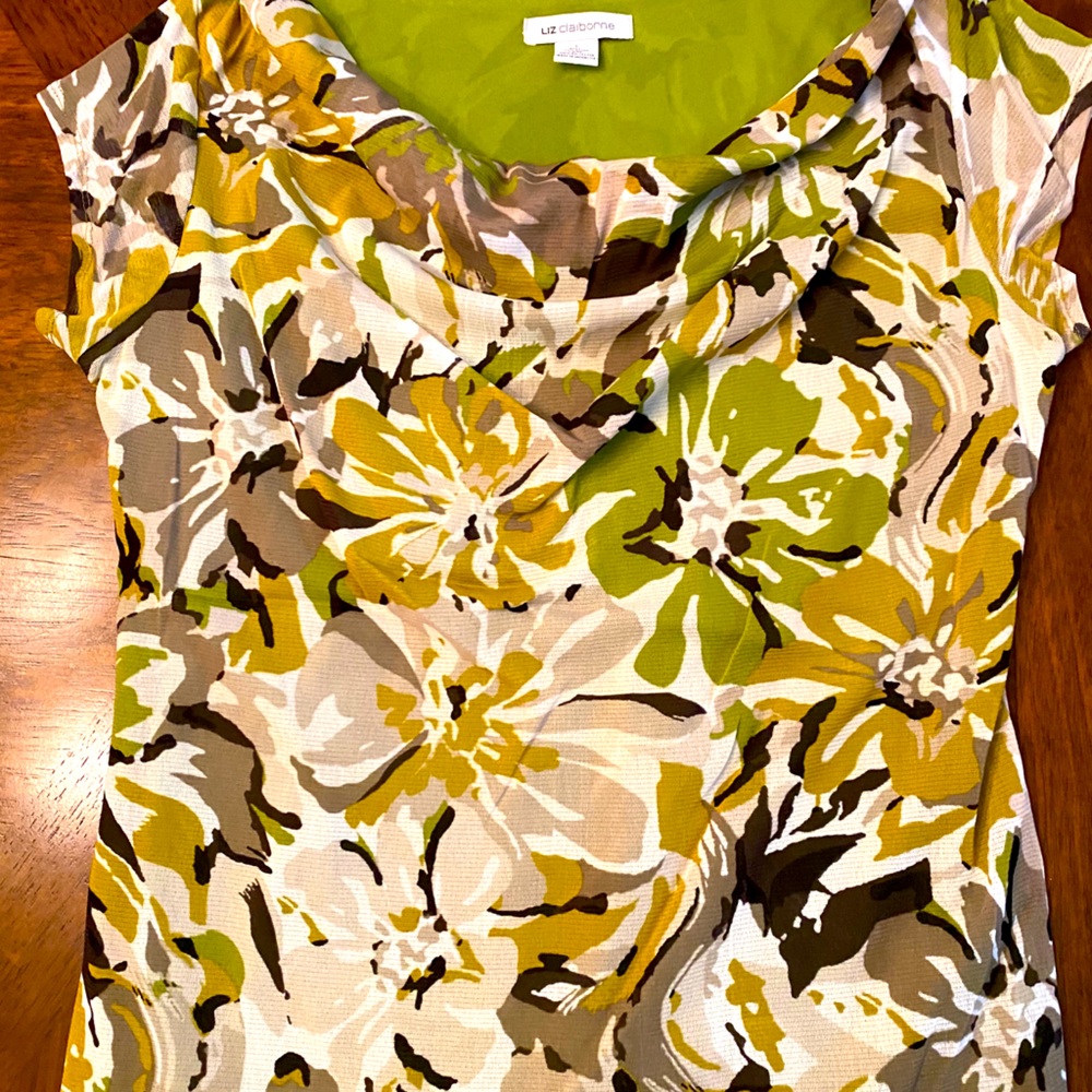 Liz Claiborne short sleeve shirt